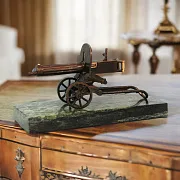 Сувенир «Пулемет» на змеевике — фотография 1