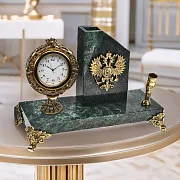Часы «Элина» с гербом РФ и подставкой — фотография 1